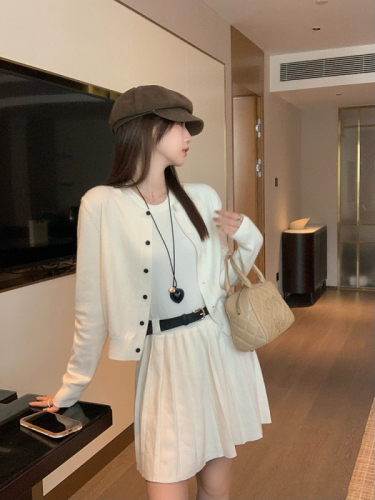 Knitted cardigan vest pleated dress two-piece set for women autumn and winter new high-end fashionable sweater set