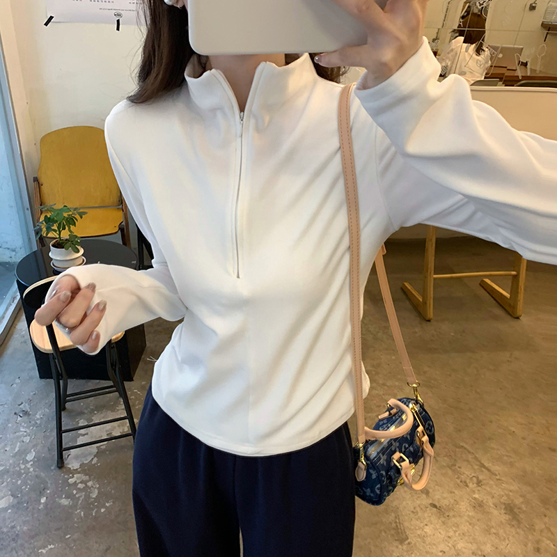Actual pictures of half-high collar fake two-piece inner long-sleeved bottoming shirt for women 2024 new hot girl temperament slim T-shirt