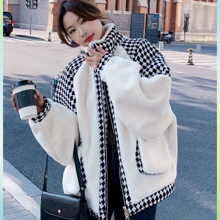 Winter lamb wool coat for women 2024 new style high-end plus velvet small casual loose quilted thickened cotton coat