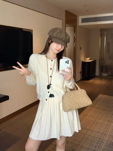 Knitted cardigan vest pleated dress two-piece set for women autumn and winter new high-end fashionable sweater set