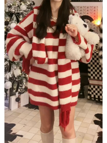 Loose and lazy style Christmas red striped sweater women's autumn and winter high-end mid-length V-neck sweater top