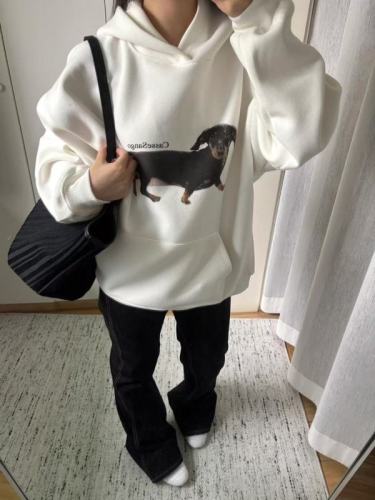 American hiohop white hooded dachshund print sweatshirt for women niche simple loose versatile top autumn and winter trend