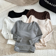 Real shot autumn and winter Korean version square neck undershirt long-sleeved warm teddy bear brushed fleece thickened undershirt 