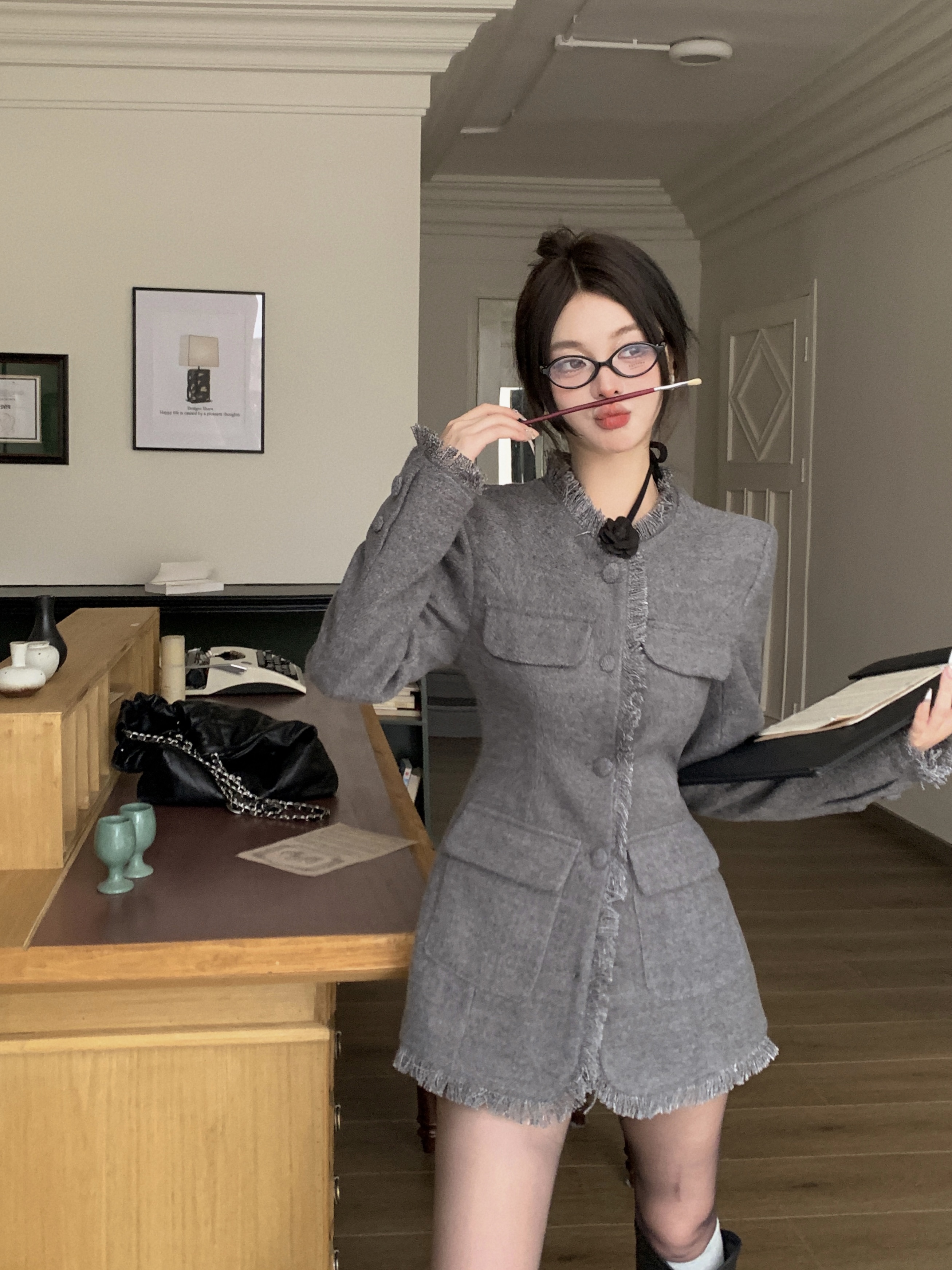 Actual shot of wealthy daughter's round neck tassel slimming hourglass waist padded coat woolen coat skirt in winter for women
