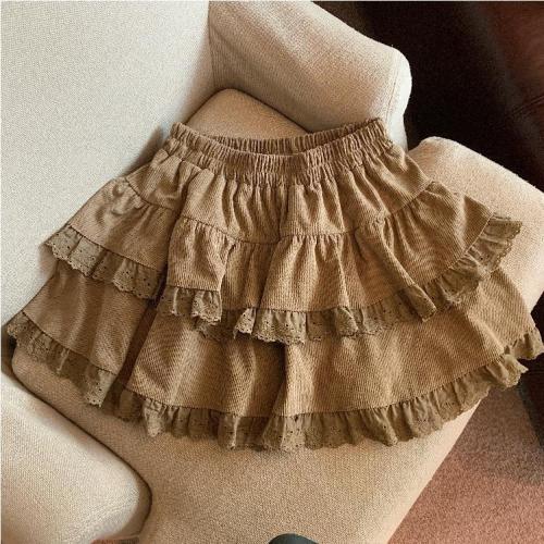 Real shot of autumn and winter retro knitted lace skirt