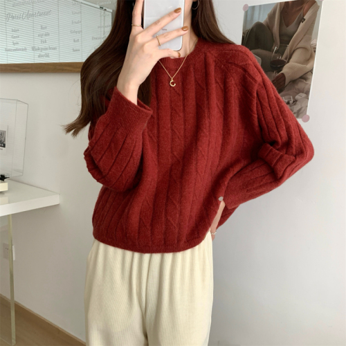 Real shot of autumn and winter Korean style loose round neck lazy arctic velvet short sweater with long sleeve sweater for women