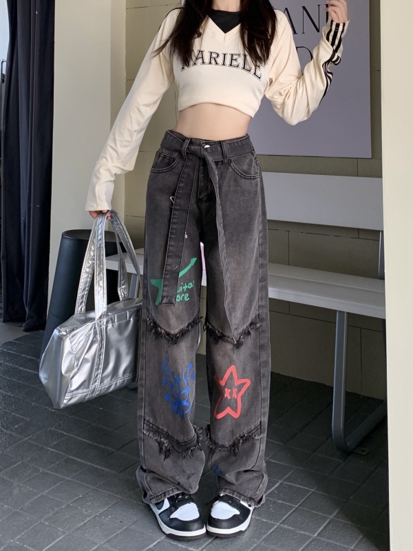 Fun retro star graffiti design washed high-waisted straight jeans and straight trousers