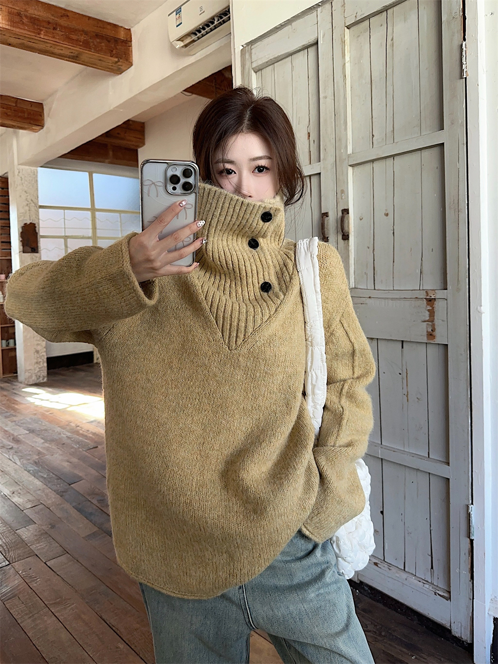 Live shot ~ American street relaxed style women's winter designer loose turtleneck sweater