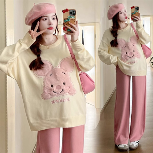 Soft and sweet long-sleeved knitted sweater outer top