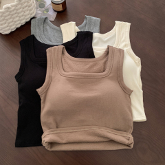 Self-heating fleece-lined snapback vest with chest pad for autumn and winter, stylish back design, slim-fitting, suitable for wearing alone or as a top layer.