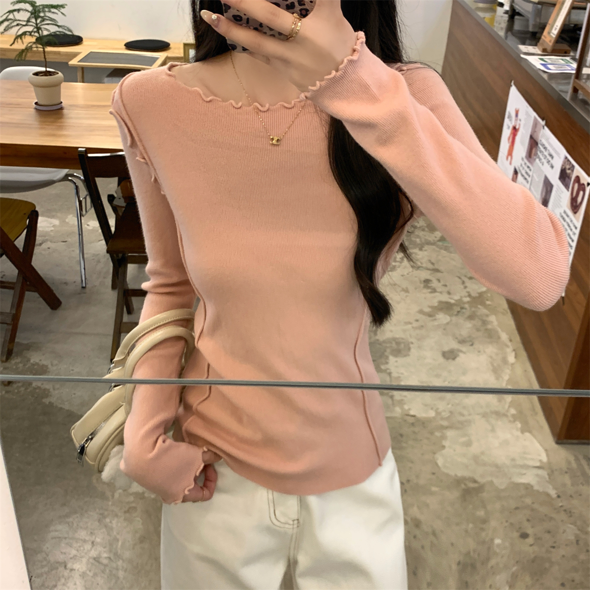 Real shot of autumn and winter Korean style round neck sweet fungus edge Andy velvet sweater long-sleeved bottoming sweater top