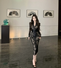 Real shot of Jujujuju slimming customized slim fit flocking lace dress