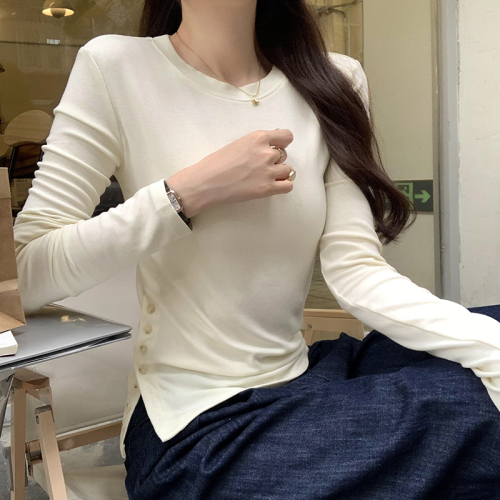 Real photos of temperament, age-reducing, slim-fitting inner layering shirt for women, waist button slit design, long-sleeved T-shirt top