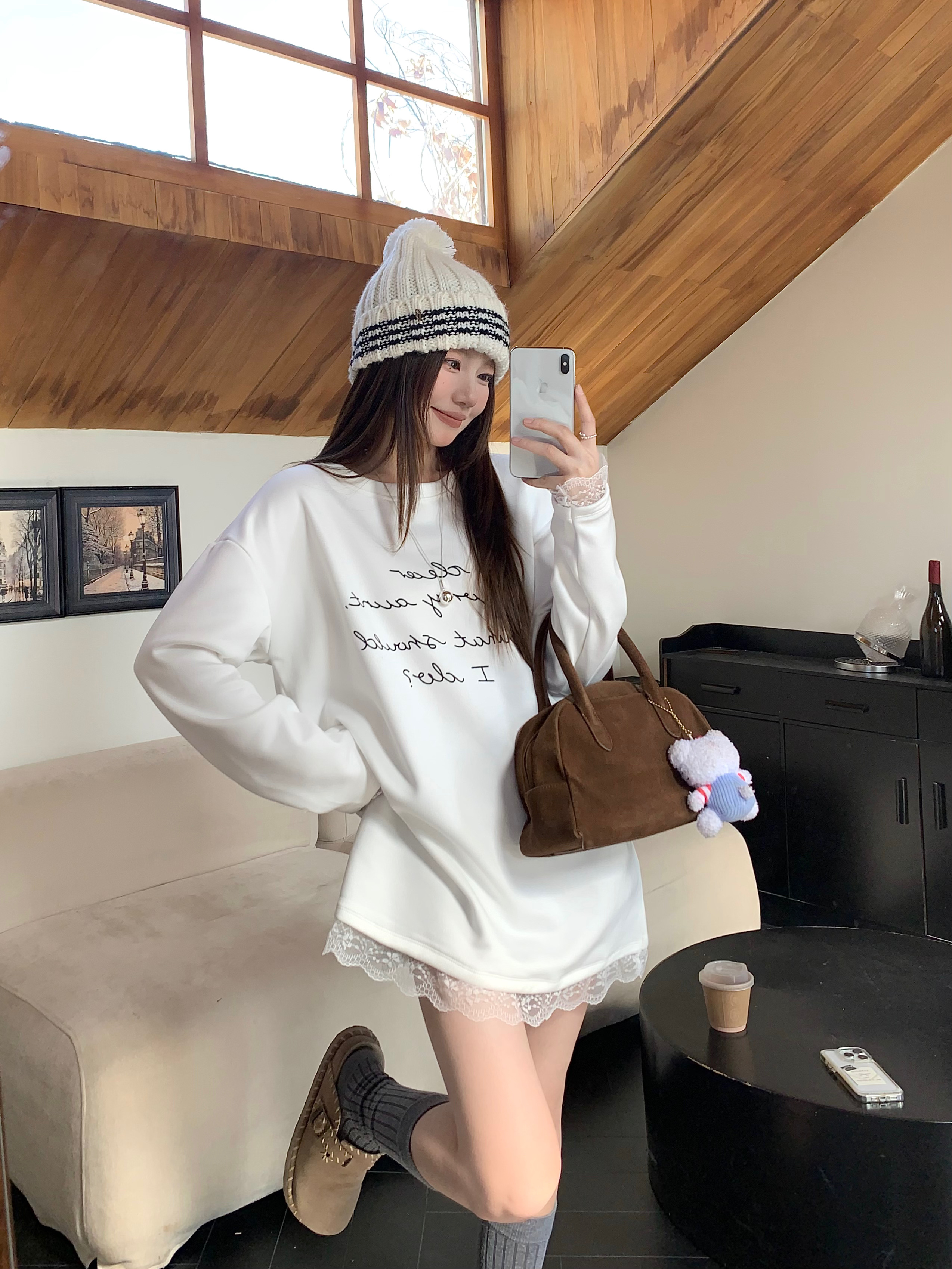 Real shot of thickened velvet autumn and winter solid color lace splicing round neck mid-length long-sleeved brushed T-shirt women's tops