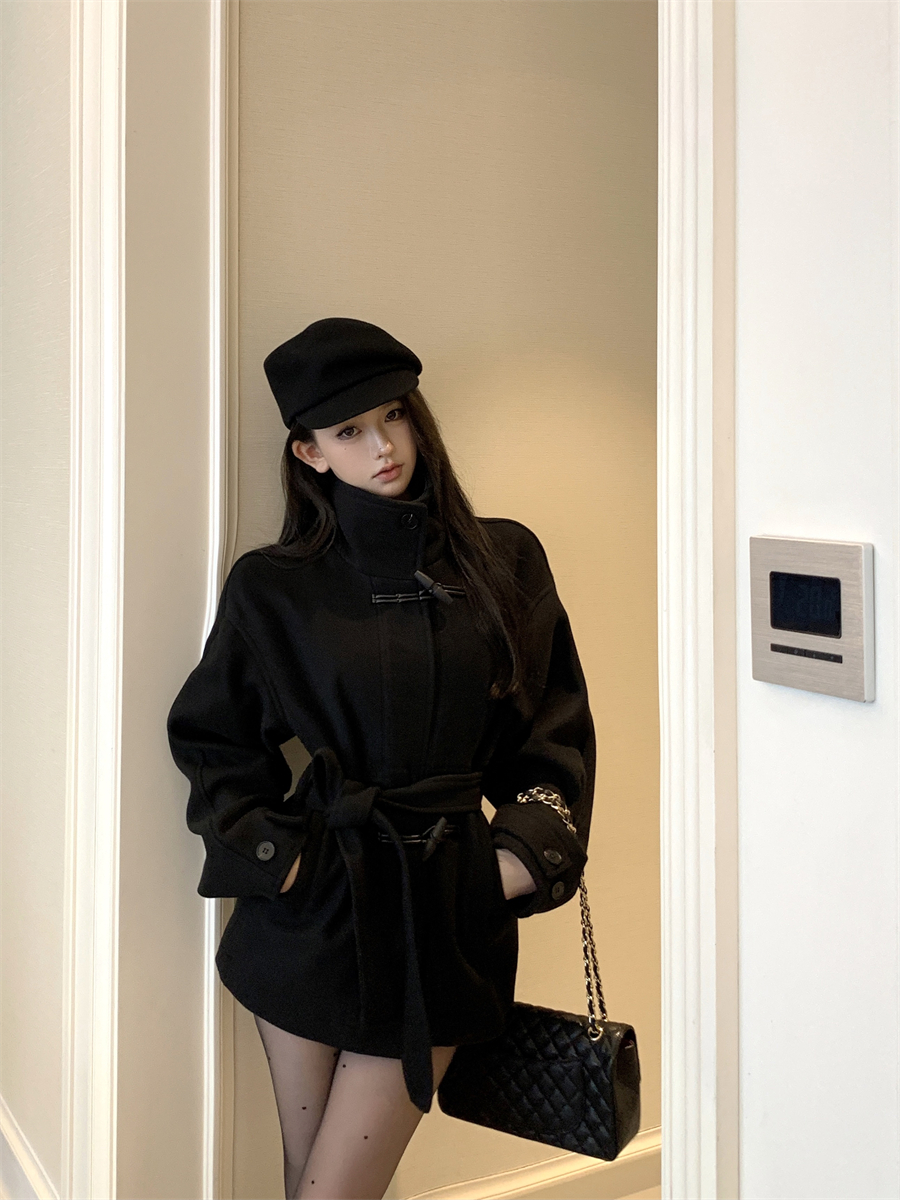 Actual shot of woolen coat winter high-end short stand collar thin belt coat