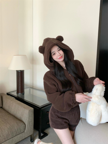 Actual shot ~ Cute bear sweatshirt jacket + shorts, new autumn and winter home clothes set that can be worn outside