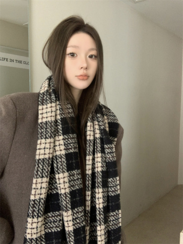 Fall/Winter Women's High-End Atmospheric New Checkered Korean Couple's Warm Thick Scarf