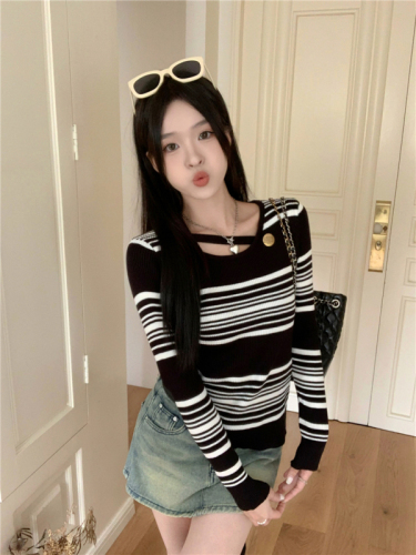 Actual price, western style, discreet, temperament, striped long-sleeved sweater for women, slim fit inner top