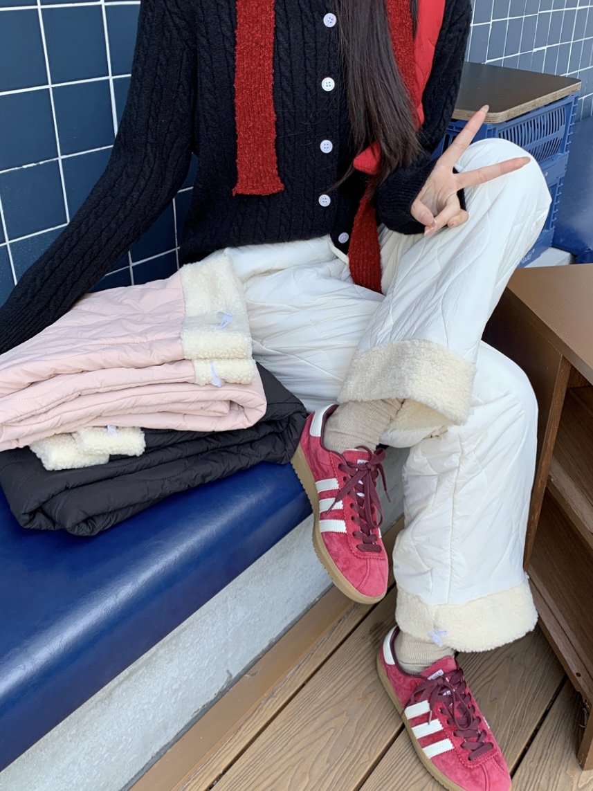Actual shot of new Korean style polar fleece cotton pants, winter thickened and velvet ski windproof casual pants
