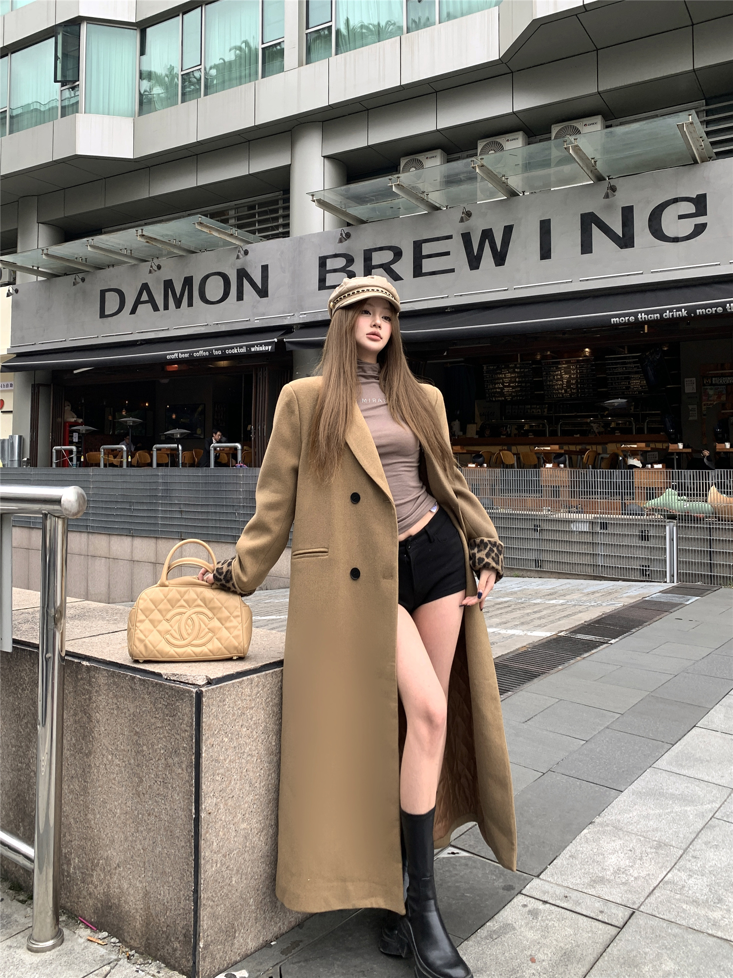 Real shot!  High-end temperament retro woolen quilted stitching leopard print suit woolen jacket long coat