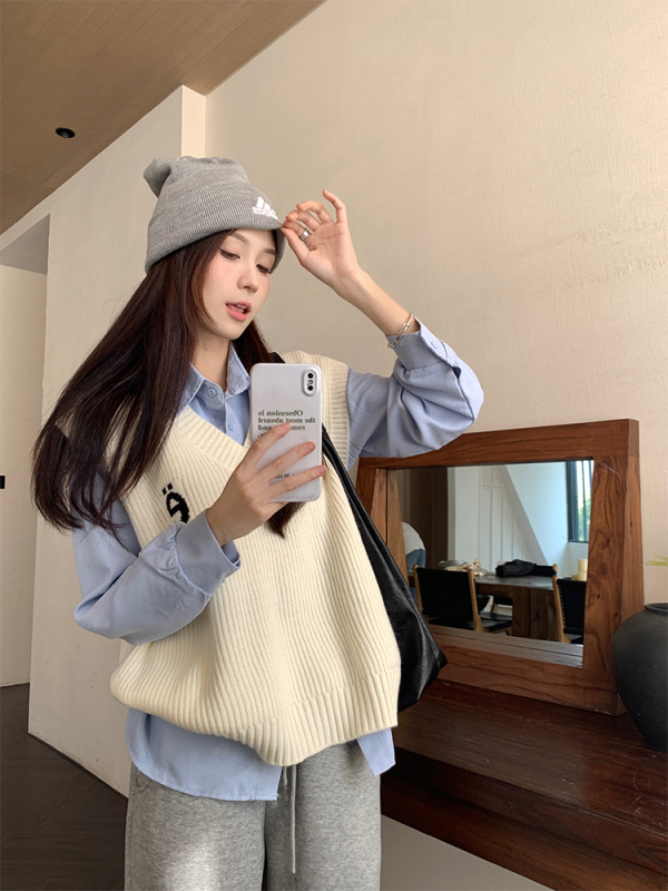 Autumn energy girl Korean chic simple letter waistcoat + shirt