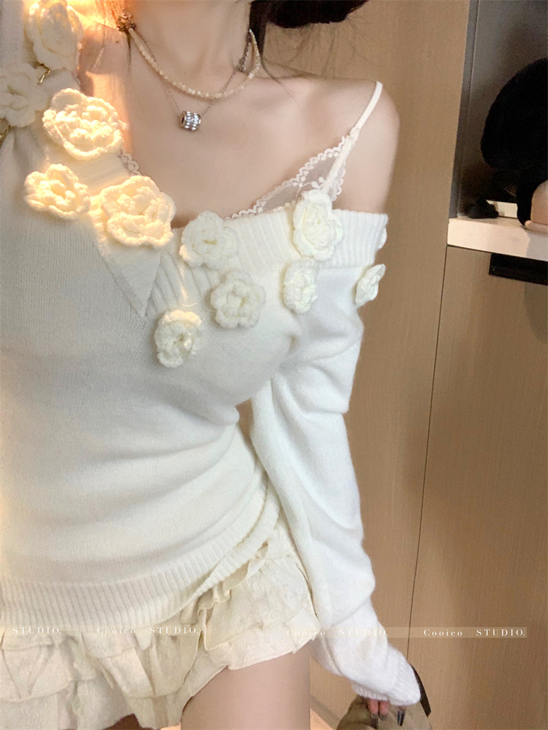 Real shot of V-neck floral waisted sweater for women, soft and waxy high-end design knitted sweater top