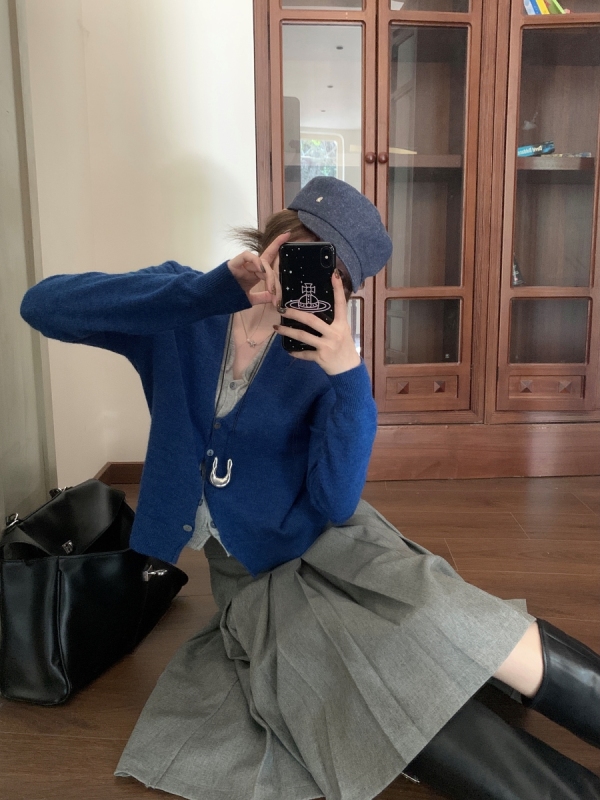 Designed fake two-piece contrasting color knitted cardigan jacket high-waisted A-line pleated skirt