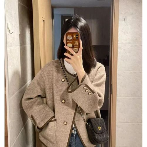 French Hepburn style round neck woolen coat for women Maillard 2024 autumn retro temperament loose casual woolen top