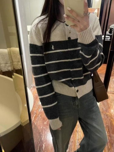 Korean style contrast stripe embroidered knitted cardigan for women 2024 autumn and winter new casual short soft waxy sweater top