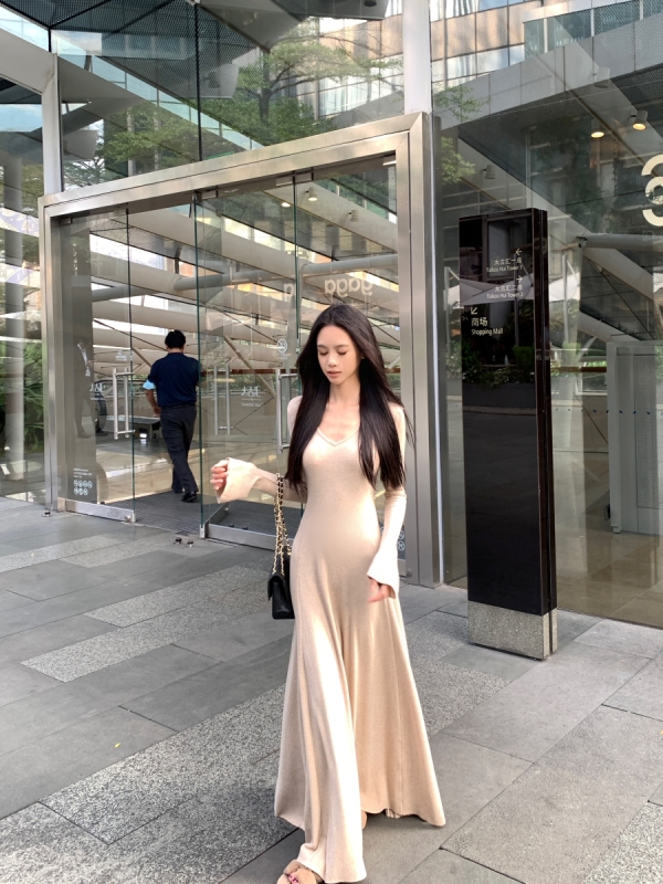 Autumn and winter fashion versatile long dress knitted long dress