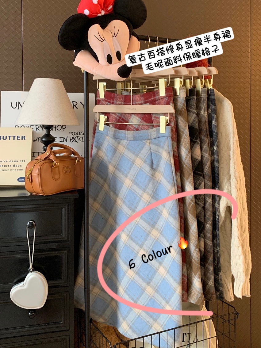 Actual shot of the new Korean style retro plaid woolen fabric, versatile, slimming, slimming, high-waisted A-line skirt
