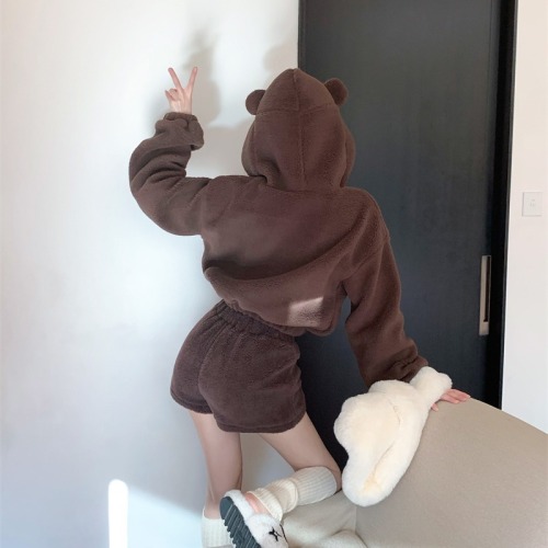 Actual shot ~ Cute bear sweatshirt jacket + shorts, new autumn and winter home clothes set that can be worn outside