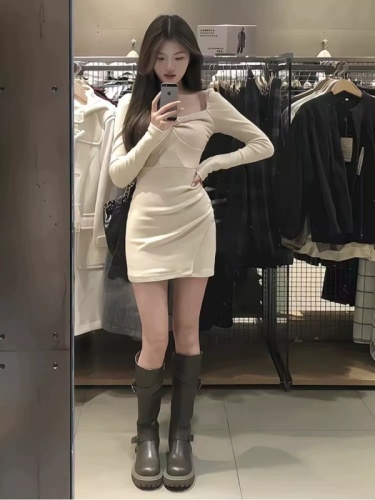 Knotted knitted long-sleeved dress for women in autumn and winter, slim and sexy inner layering skirt, hot girl hip-hugging skirt