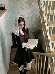 Stitched contrast color hooded long-sleeved dress for women French niche waist slimming short skirt