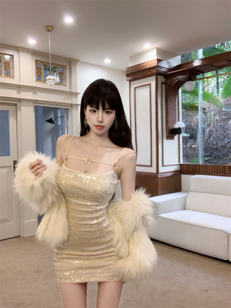 Real shot ~ Sparkling war skirt with bow, hot girl’s butt-covering dress, annual party atmosphere, tube top sequined skirt