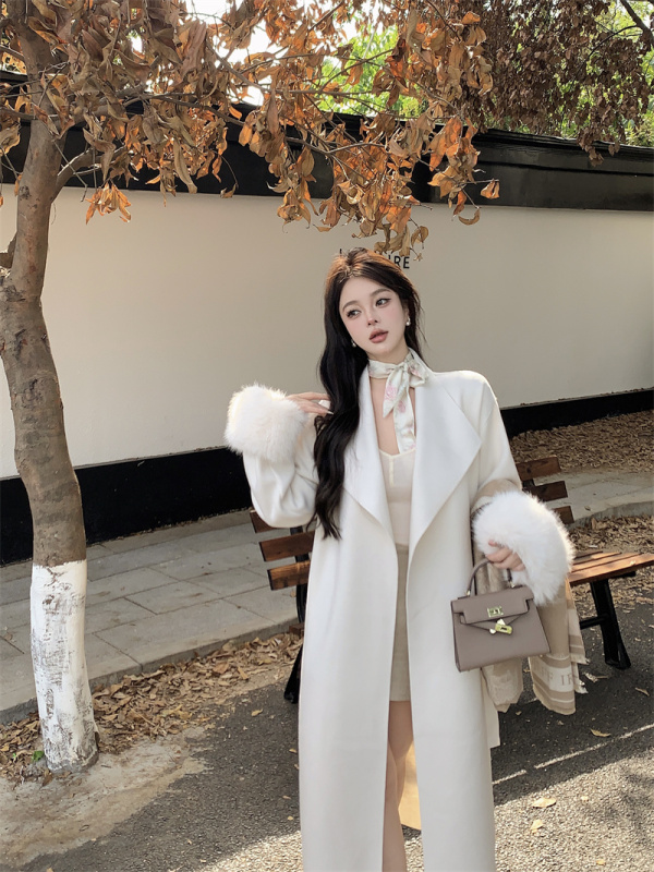 White woolen coat design winter fur stitching lace-up long woolen coat jacket