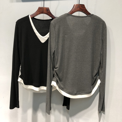 Official picture V-neck, right shoulder, fake two-piece long-sleeved T-shirt for women, spring and autumn Korean version, versatile loose slimming bottoming shirt