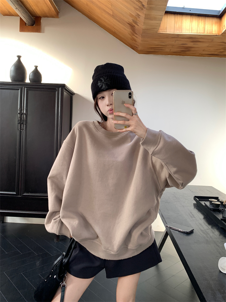 Real shot ~ Frayed sweatshirt for women in winter 2024 new style lazy loose slimming round neck casual long-sleeved top