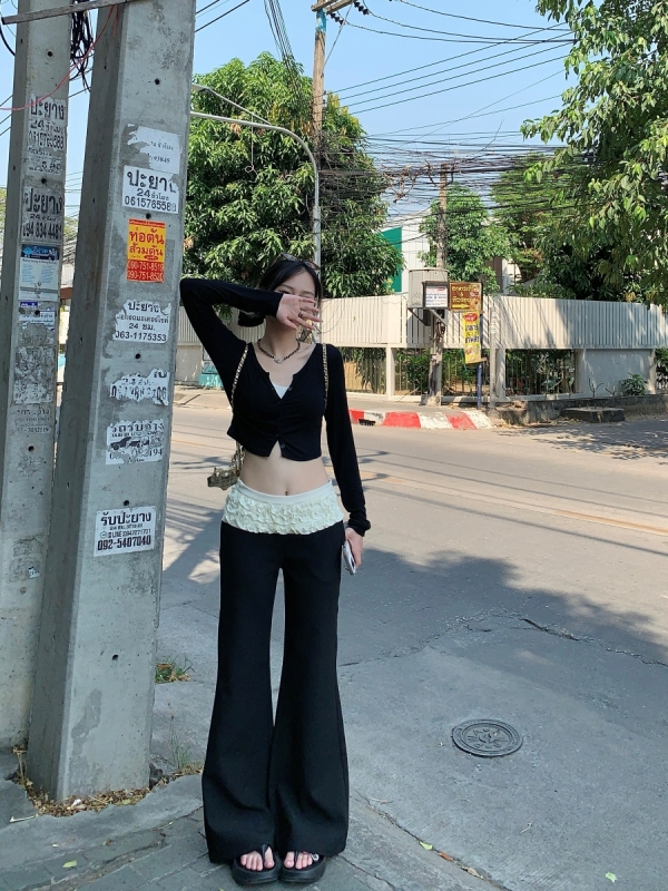 Thin black sun-proof cardigan jacket pleated lace trousers drapey low-rise flared trousers
