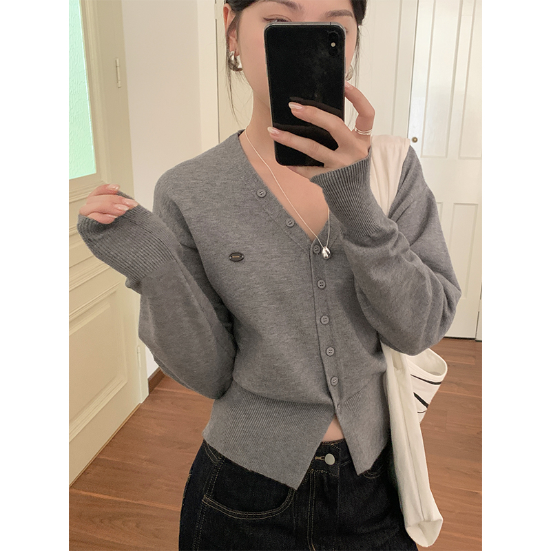 Item: Autumn/Winter New Arrival Belted Cardigan for Women, Simple and Minimalist Crew Neck Top with Thin Outerwear, New Style