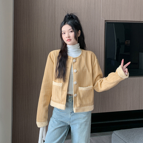 Real shot ~ Xiaoxiangfeng short jacket for women winter 2024 new lamb wool splicing thickened round neck jacket