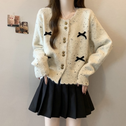 Large size high-end bow knitted cardigan for women with slightly fat mm waist and slimming autumn and winter sweater jacket