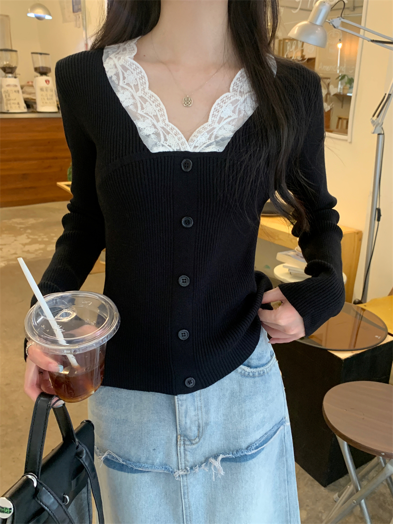 Real shot, real autumn and winter new v-neck lace splicing inner knitted sweater for women
