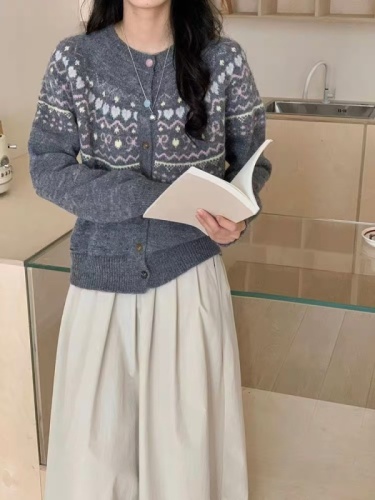 Korean Version Color Block Embroidered Knit Cardigan for Women Loose Short Sleeve Lazy Style Outerwear Top Autumn and Winter New Sweater Jacket