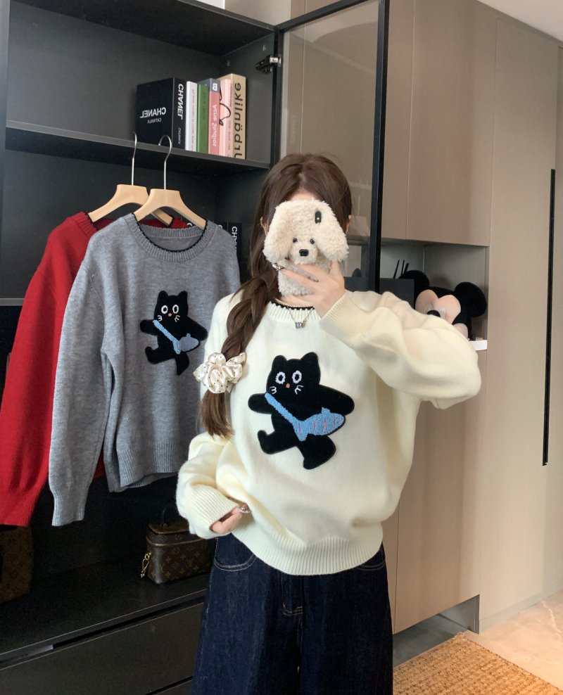 Actual shot ~ Autumn and winter new Korean version versatile contrasting color round neck fun sweet loose pure lust soft waxy sweater