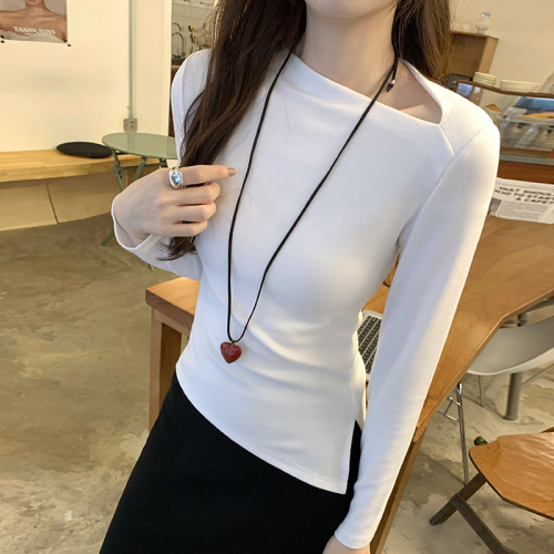 Actual pictures of sloping shoulders, irregular slim fit, white long-sleeved bottoming shirt for women, autumn and winter niche pure desire hottie tops