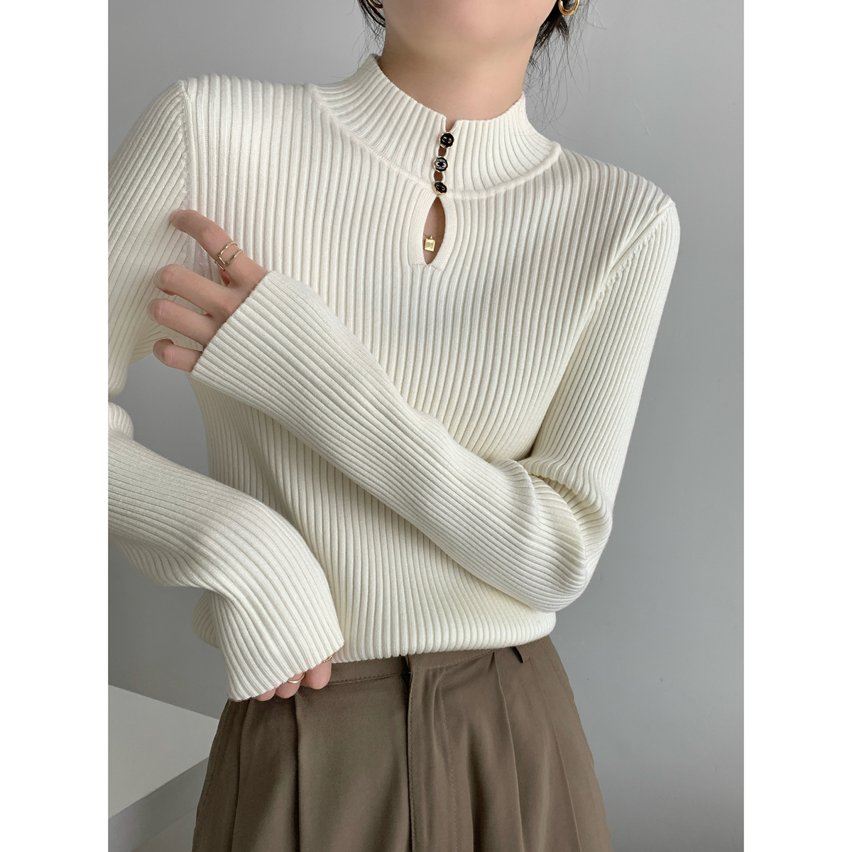 Actual shot of autumn and winter Korean style half turtleneck buttoned and versatile Andy velvet sweater bottoming long-sleeved sweater
