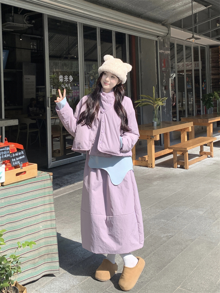 Photographed~ Large size casual set cotton-padded jacket + medium-length half skirt + high-neck irregular base T-shirt trendy