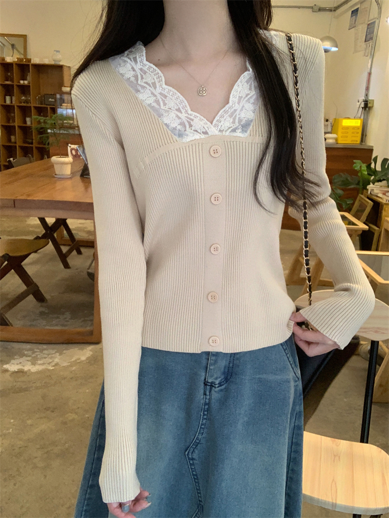 Real shot, real autumn and winter new v-neck lace splicing inner knitted sweater for women