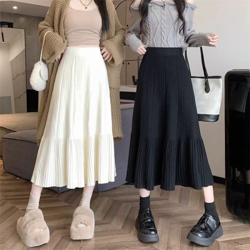 Retro knitted skirt for women 2024 new autumn and winter thickened high-waisted slimming pleated temperament a-line fishtail skirt
